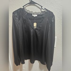 NWT Love & Promises Top